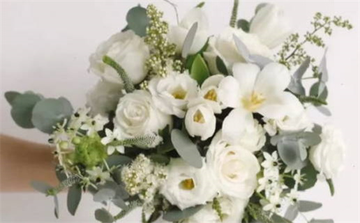 2026年农历四月十四结婚吉日查询 今日办喜事好吗