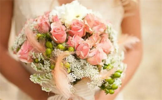 2024年12月25日领证吉日查询 宜领证吉日查询